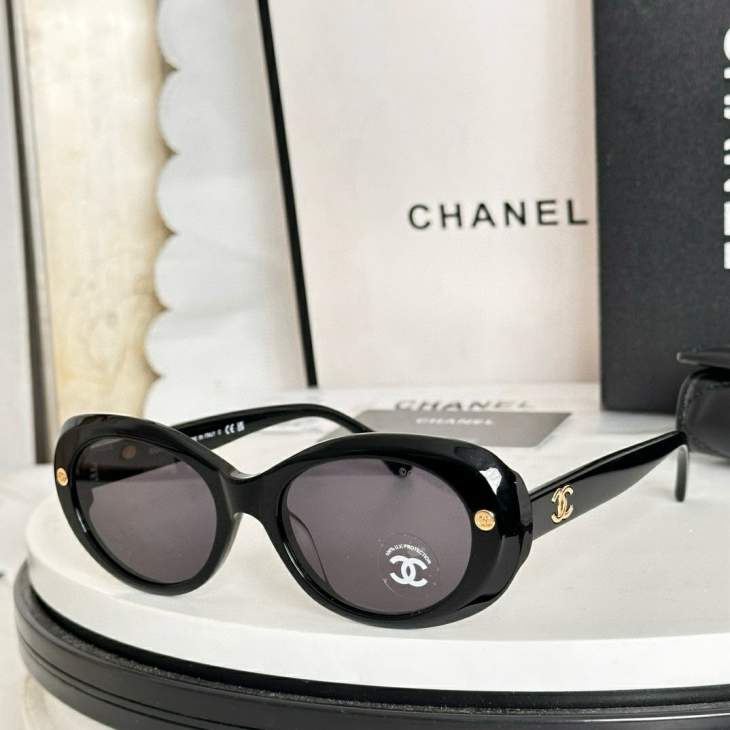 Picture of Chanel Sunglasses _SKUfw77644577fw